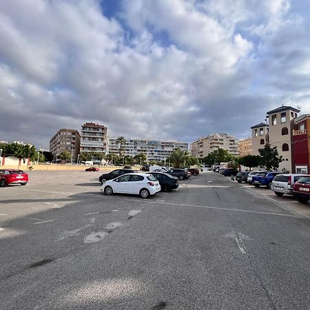 Apartamentos Marina Internacional Torrevieja Esterno foto