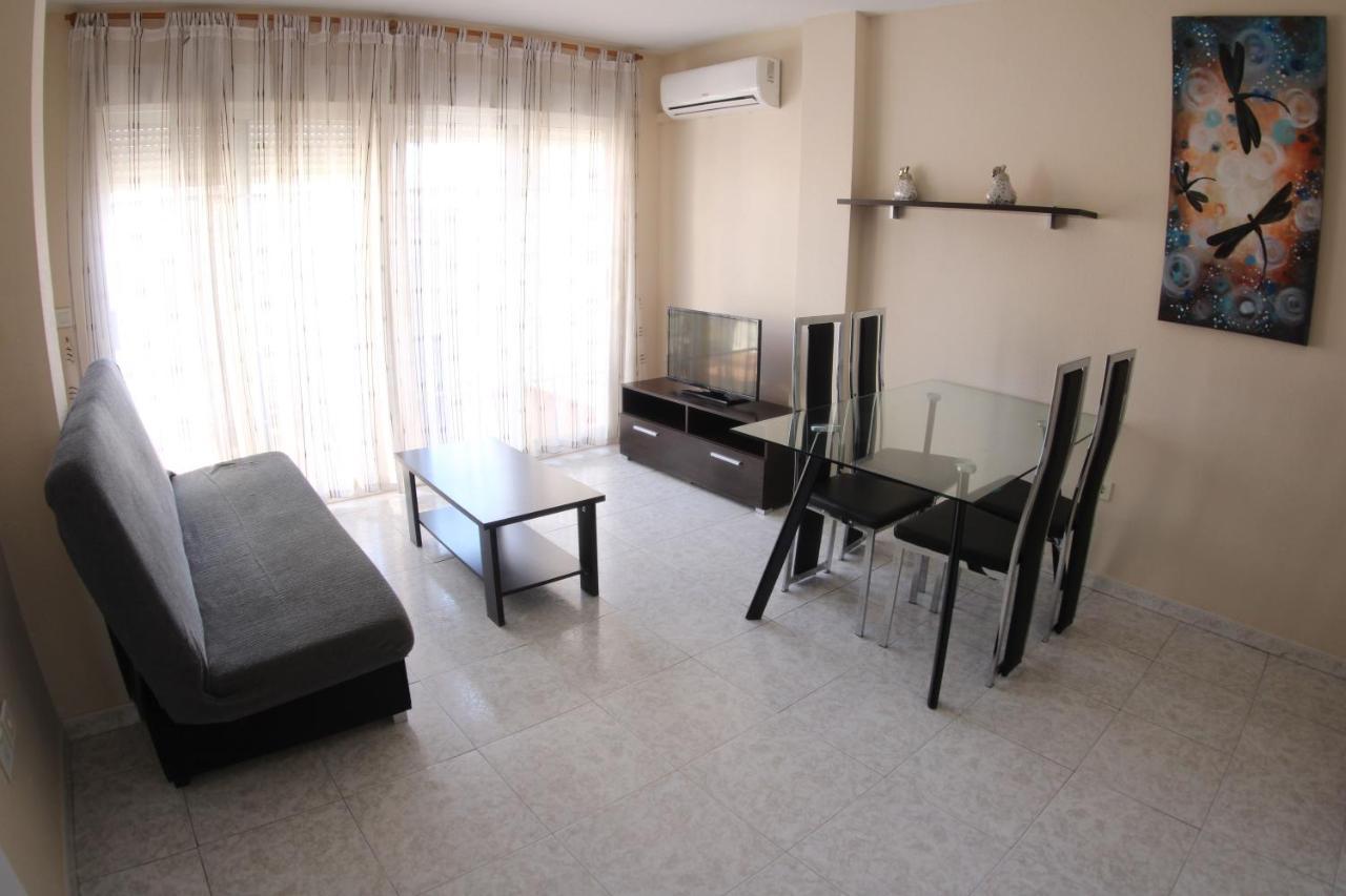 Apartamentos Marina Internacional Torrevieja Esterno foto