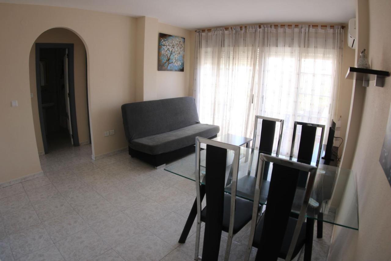 Apartamentos Marina Internacional Torrevieja Esterno foto