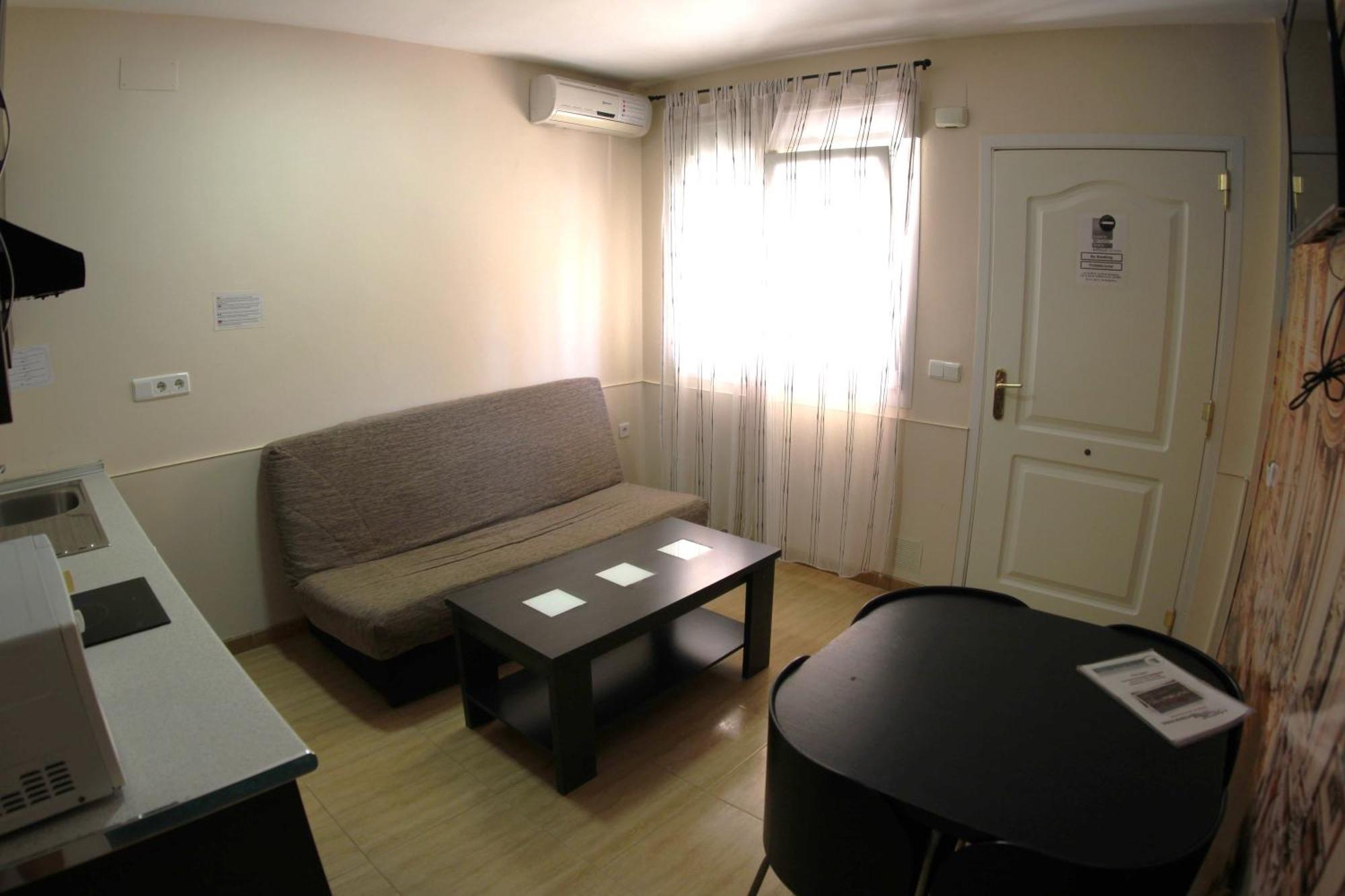 Apartamentos Marina Internacional Torrevieja Esterno foto