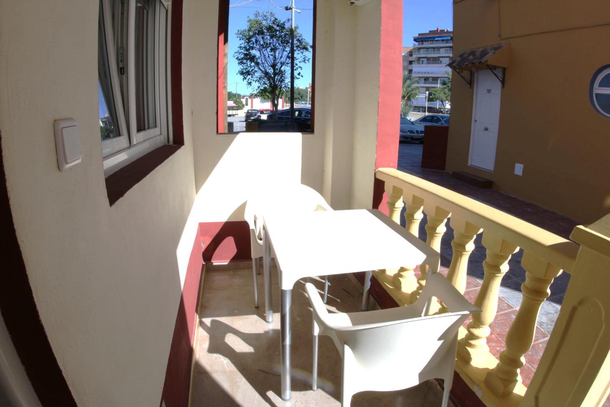 Apartamentos Marina Internacional Torrevieja Esterno foto