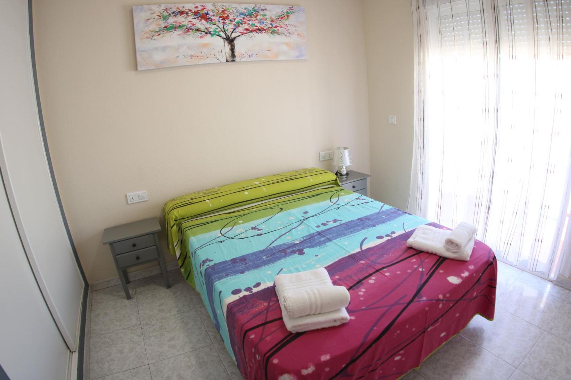 Apartamentos Marina Internacional Torrevieja Esterno foto