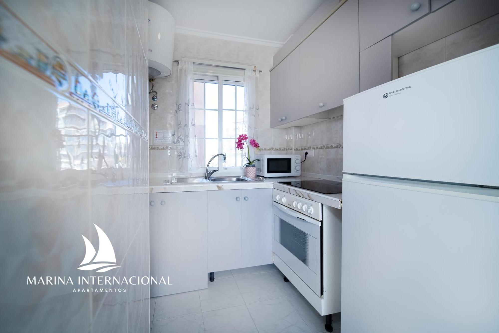 Apartamentos Marina Internacional Torrevieja Esterno foto
